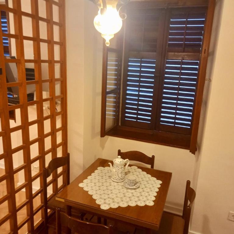 Cozy Central Nest Kotor - One-Bedroom Apartment - 12
