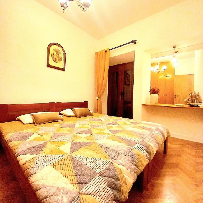 Cozy Central Nest Kotor - One-Bedroom Apartment - 19