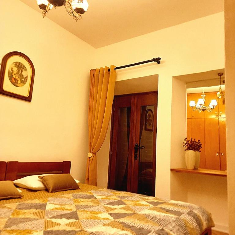 Cozy Central Nest Kotor - One-Bedroom Apartment - 20