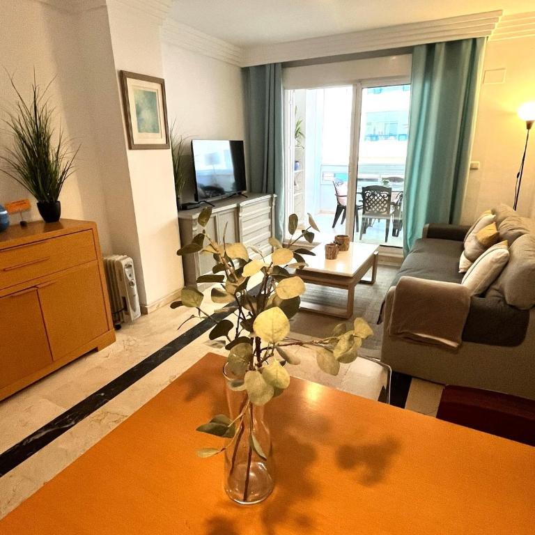 Banana Beachfront Marbella - Apartamento - 11