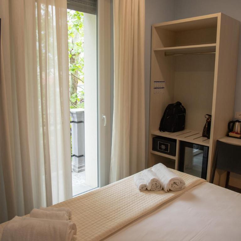 Hotel Villa Irene & Spa - Camera Familiare con Balcone - 17
