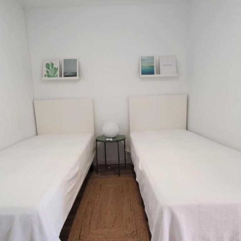 L'Albufereta Mar y Piscina - Two-Bedroom Apartment - 8