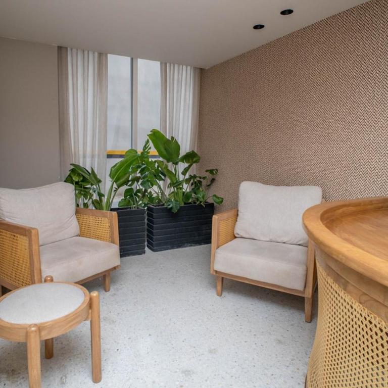 Sea y Lagoon View 3 Hab Premium Comfort - Three-Bedroom Apartment - 16