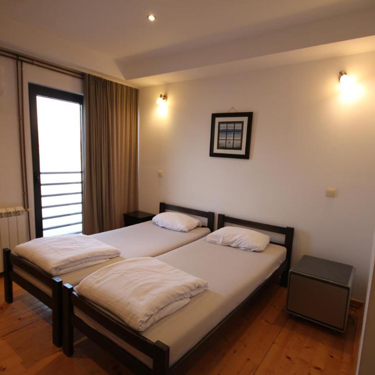 B&B Botel Charlie - Doppel-/Zweibettzimmer mit Aussicht - 10
