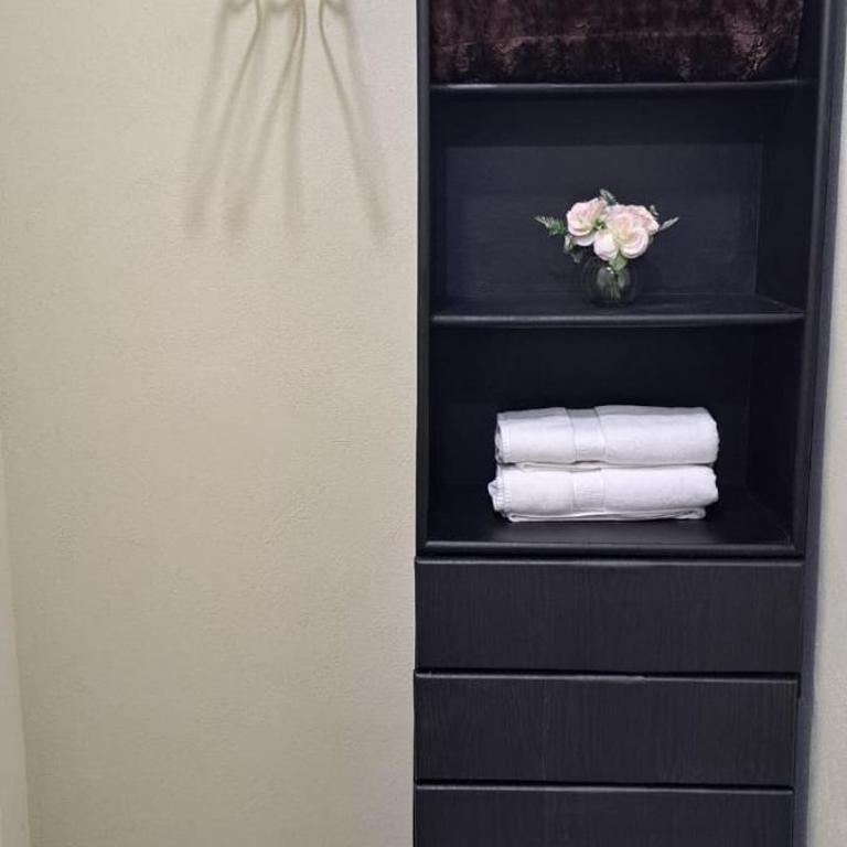 Casa Grob - One-Bedroom Apartment - 7