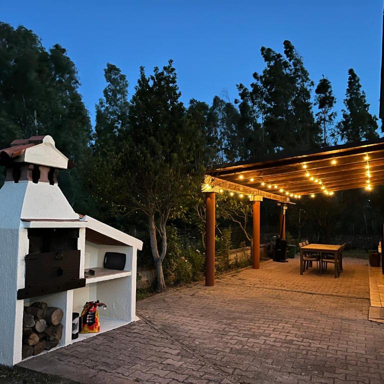 Villa La Dolce Teodoro - Spacious Family Villa Near Beaches & Center - Five-Bedroom House - 4