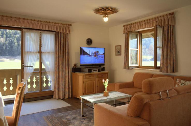 Kleinreiterhof Ferienwohnungen Limmer - Apartment mit Blick auf die Berge - 1