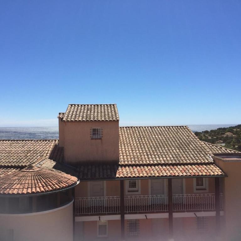 Appartement T2 duplex, centre village, 2 terrasses - Appartement 1 Chambre - 19