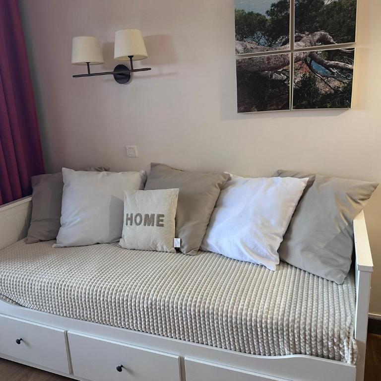 Appartement T2 duplex, centre village, 2 terrasses - Appartement 1 Chambre - 26
