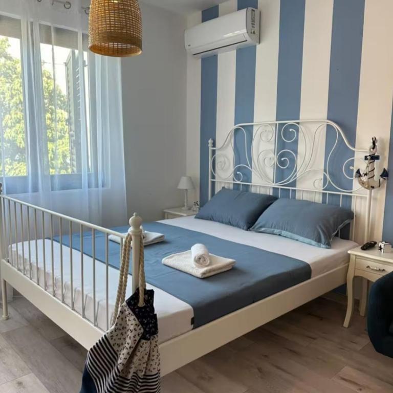 Capri apartments - Apartment with Sea View - 1