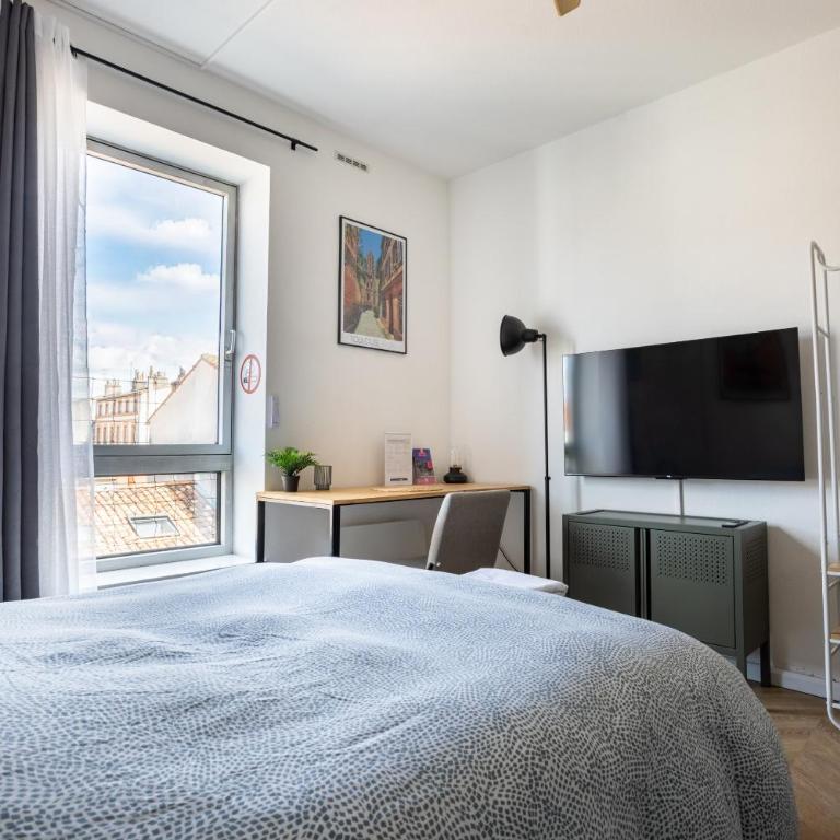 Cocon Moderne Compans Caffarelli - Métro, Charme & Confort - Appartement 1 Chambre - 3