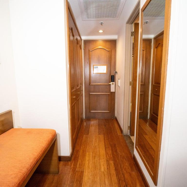 Hotel Intercontinental Cali by IHG - Classic Queen Room - 4