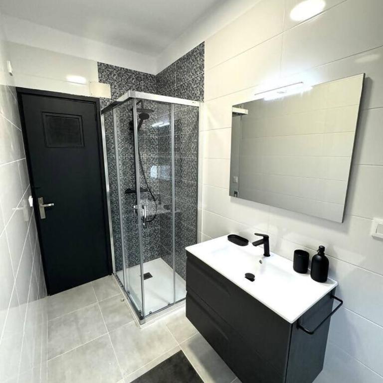 Apartamento Playa Foz 3 Dormitorios & Terraza - Apartamento de 3 dormitorios - 24