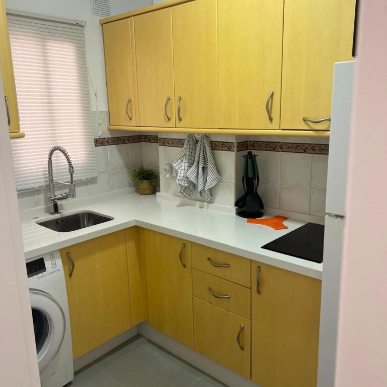 Zahara de los Atunes - One-Bedroom Apartment - 4