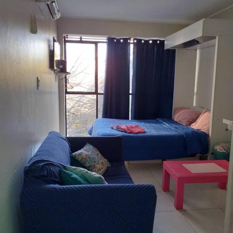 Luminoso monoambiente con cochera propia dentro del edificio - Apartamento de 1 dormitorio - 4