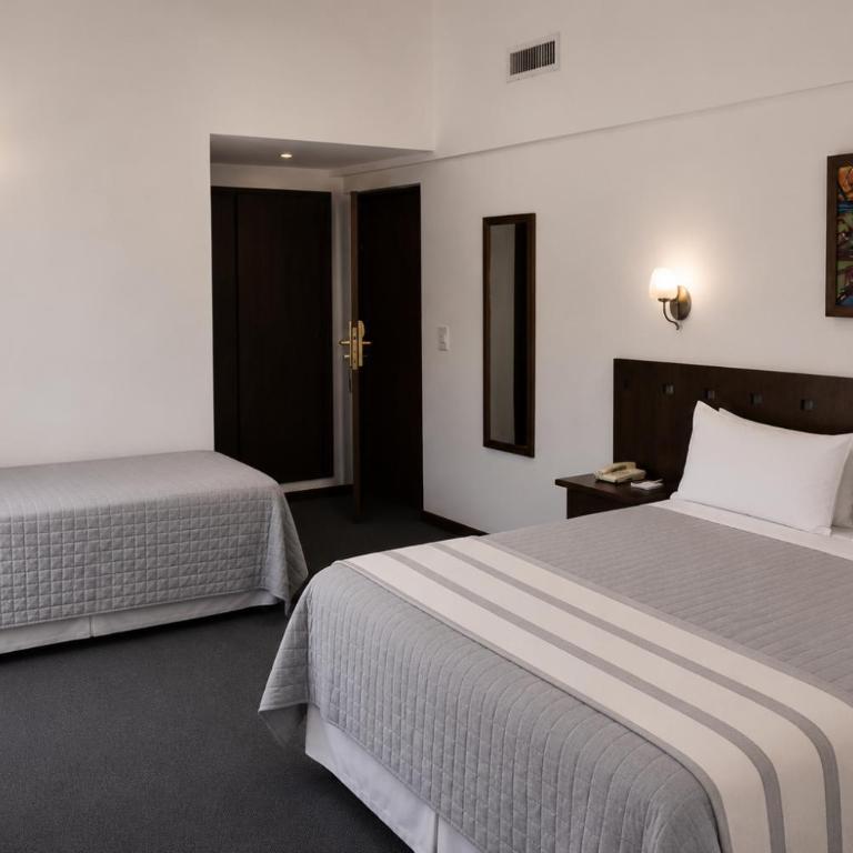 Hotel Villa de Merlo by MH - Superior Triple Room - 5