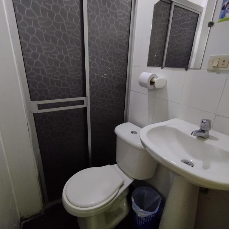 Hotel El Mohan - Double Room with Air Conditioner - 11