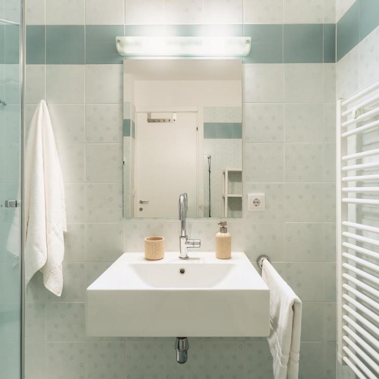Rosie Design Chalet by ALPSTAY - Apartment mit 3 Schlafzimmern - 8