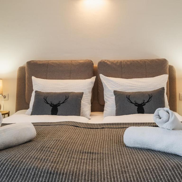 Rosie Design Chalet by ALPSTAY - Apartment mit 3 Schlafzimmern - 12