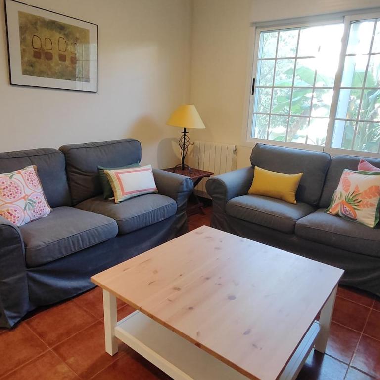 At a walking distance of 300 meters from the beach - Casa de 4 dormitorios - 2