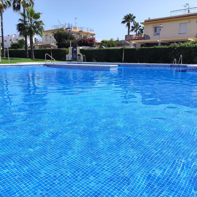 At a walking distance of 300 meters from the beach - Casa de 4 dormitorios - 12