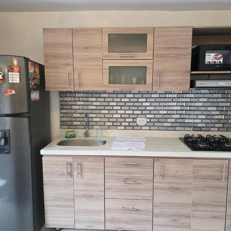 ELEGANTE y AMPLIO APARTAMENTO - Apartamento de 3 dormitorios - 18