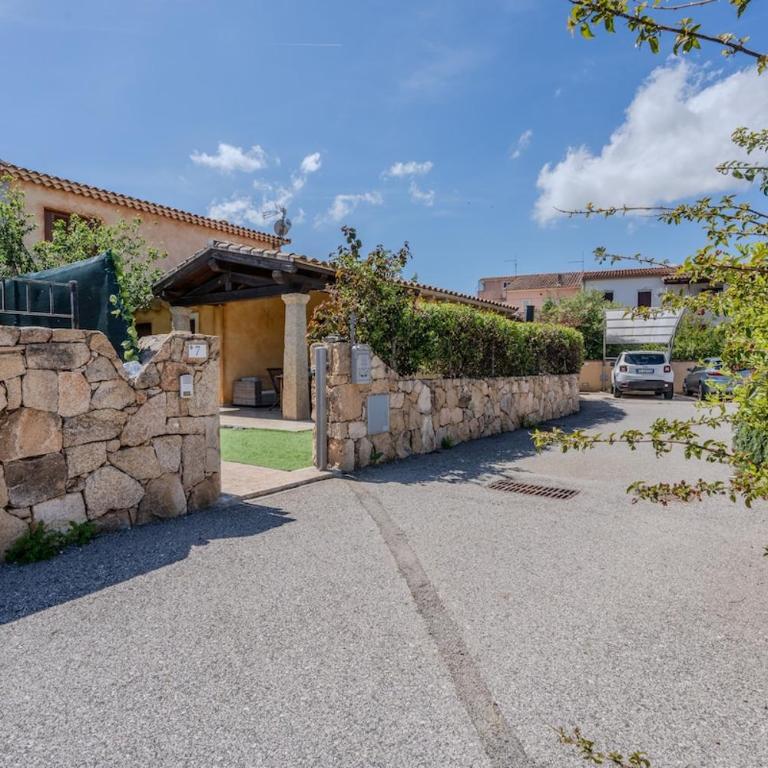 Budoni Centro - Villetta Relax con Giardino - Appartamento con 2 Camere da Letto - 21