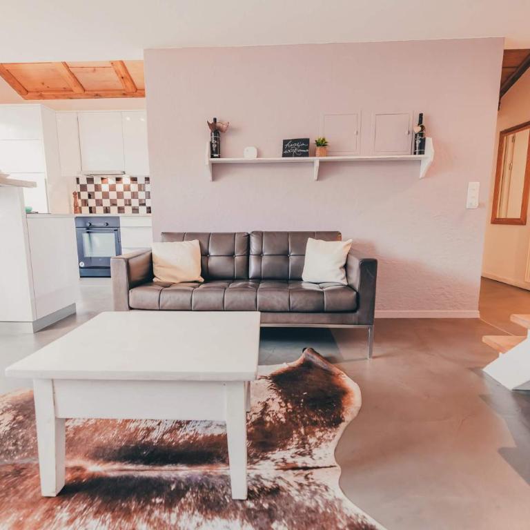Surfers Horizon Loft with Balcony & Panoramic views - Apartamento - 6