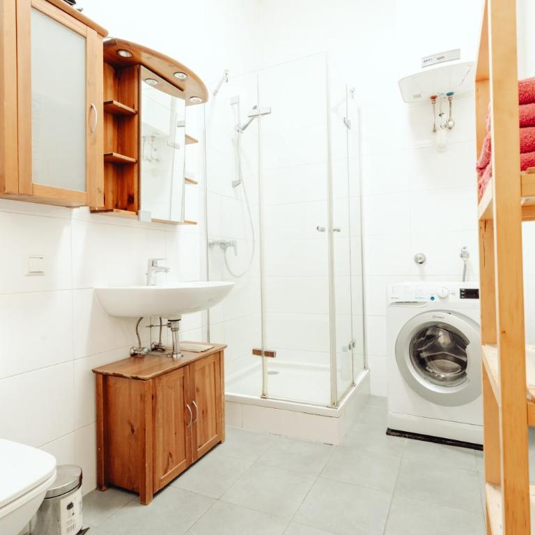 City Center Studio - Apartment - 7