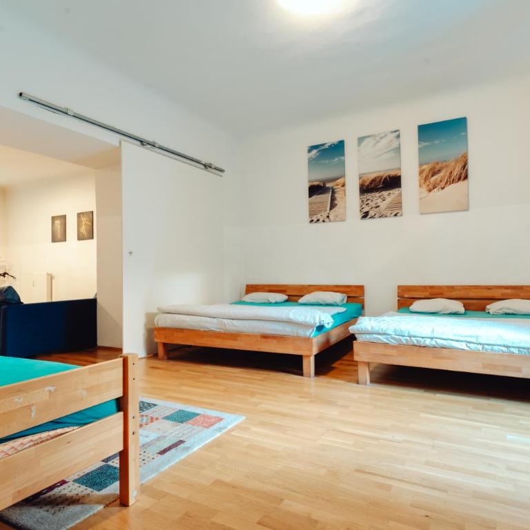 City Center Studio - Apartment - 12