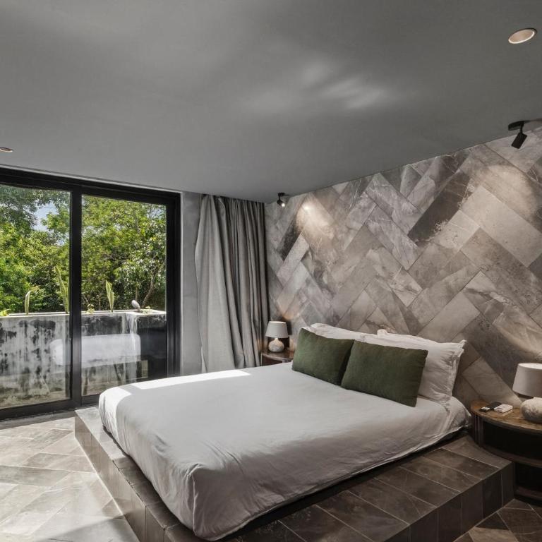Casa Verde Tulum 4 Bedroom Villa with Rooftop Pool & Free Spa Access - Villa - 4