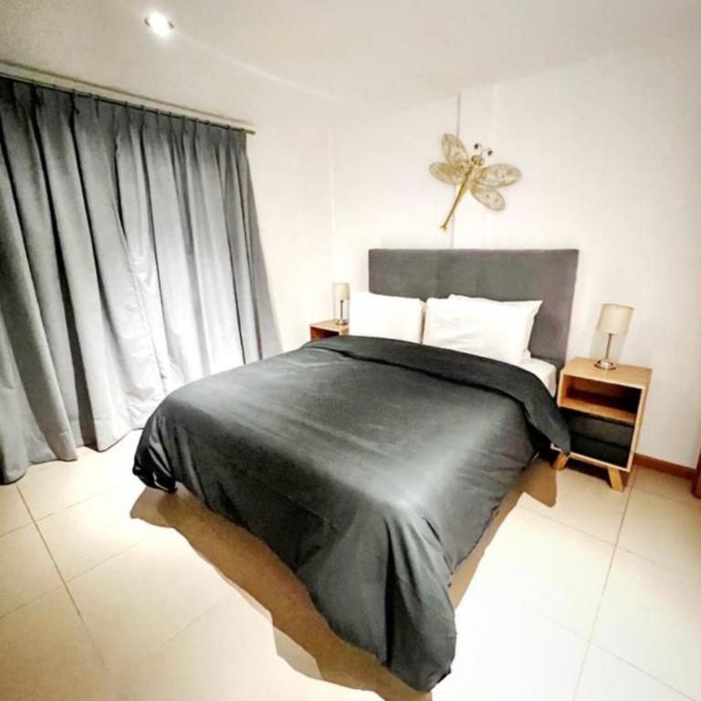 Depto Céntrico en Bariloche - Estacionamiento Privado y Habitación Queen - Apartamento de 1 dormitorio - 5