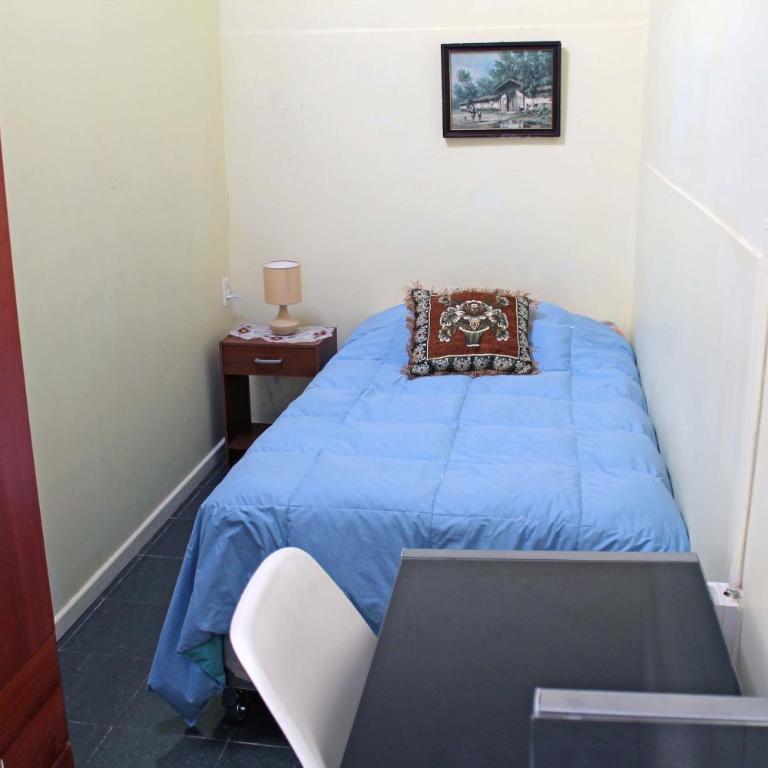 Hostal Koala - Single Room with Private Bathroom - 2