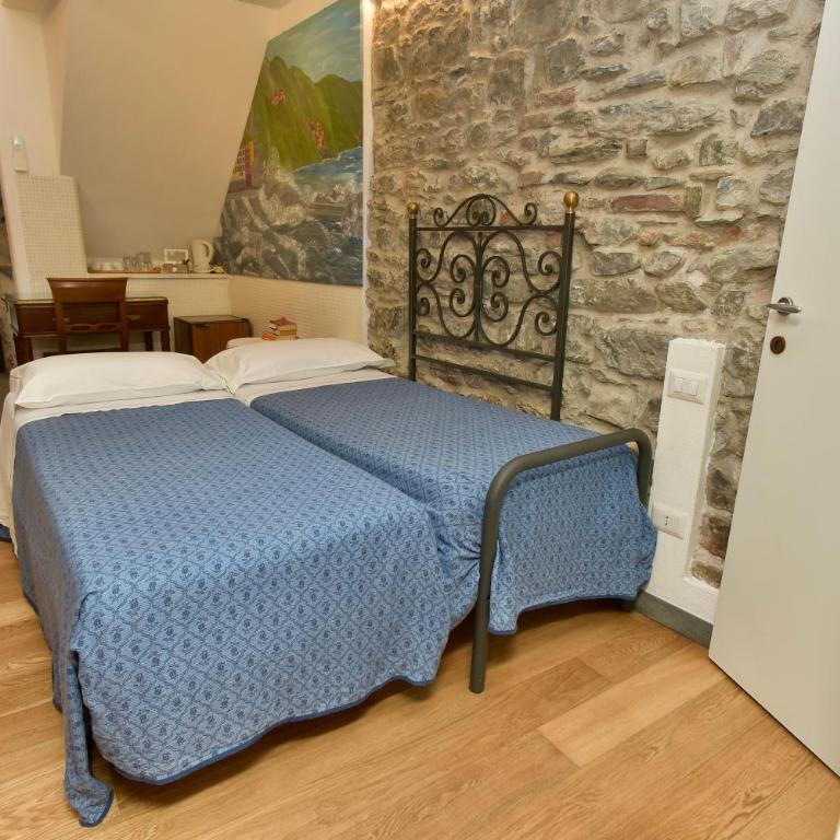 The Vernazza Main Plaza - Rooms & Suites - Family Studio - 16