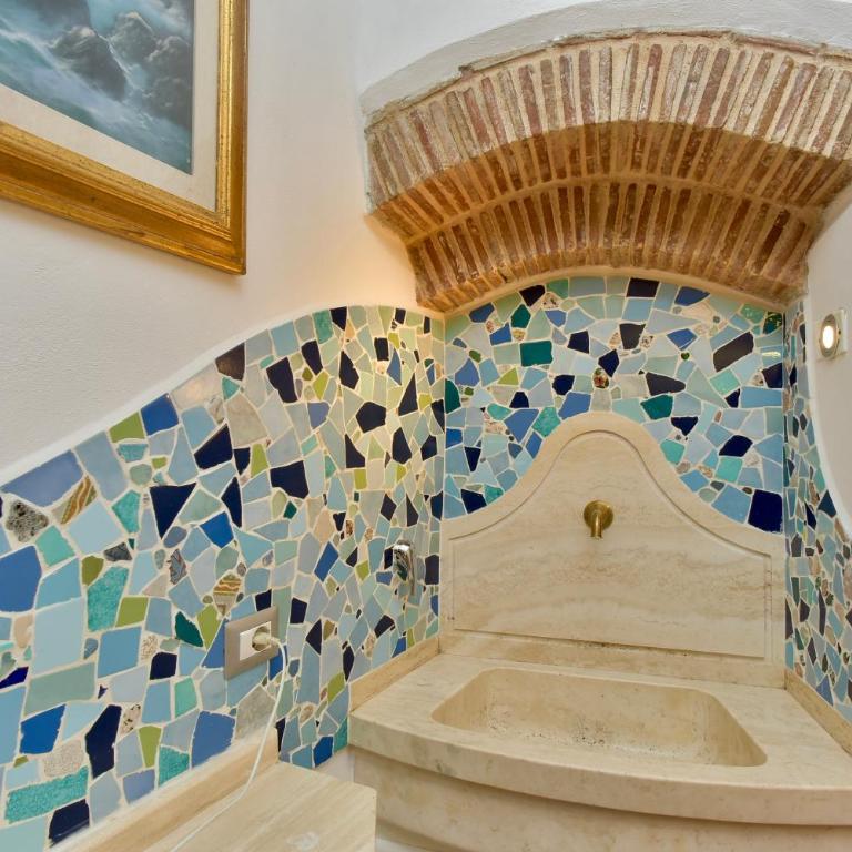 The Vernazza Main Plaza - Rooms & Suites - Family Room with Sea View - 20