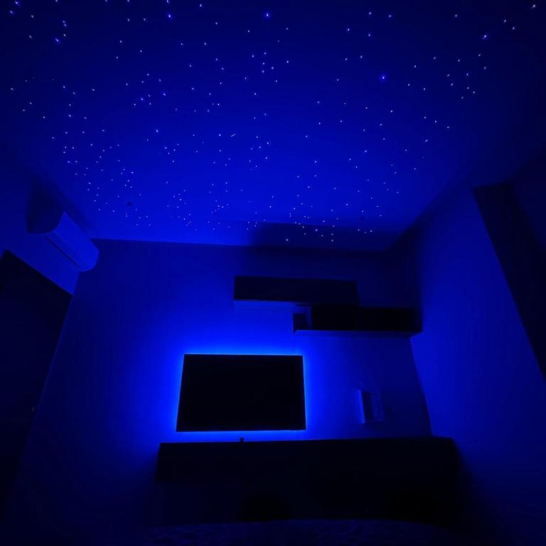 A Dolce Casa Romana Lux Jacuzzi Metro A 2 min - Appartamento Deluxe con 1 Camera da Letto - 4