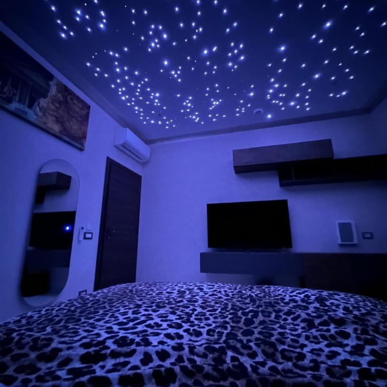 A Dolce Casa Romana Lux Jacuzzi Metro A 2 min - Appartamento Deluxe con 1 Camera da Letto - 13