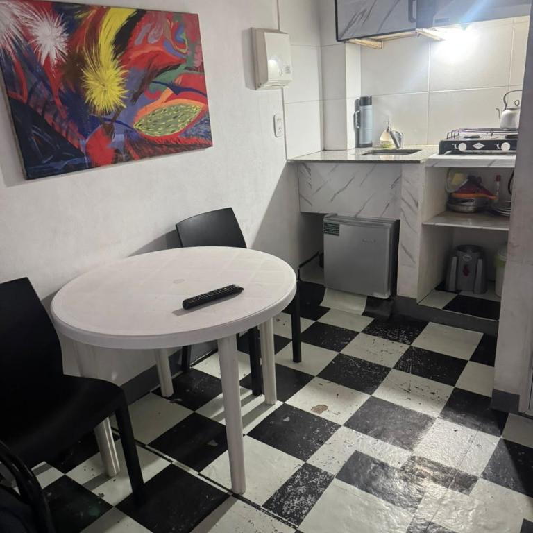 Hospedaje express - Apartamento de 1 dormitorio - 2