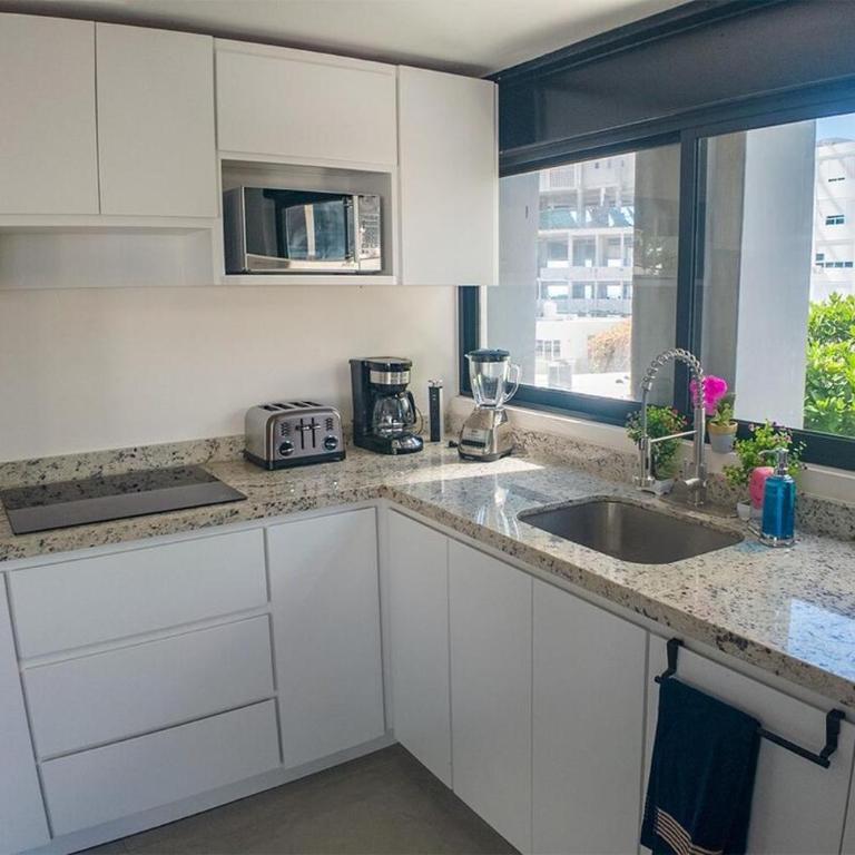 Penthouse con Terraza - Three-Bedroom Apartment - 12