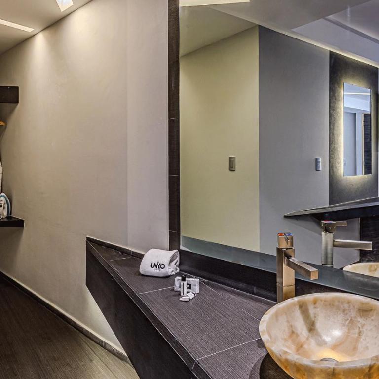 Uniko Living Roma - King Room with Spa Bath - 2