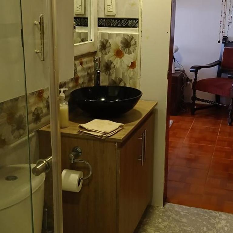 Hogar con jardines amplios cerca al centro 4 pax - Apartamento de 1 dormitorio - 3