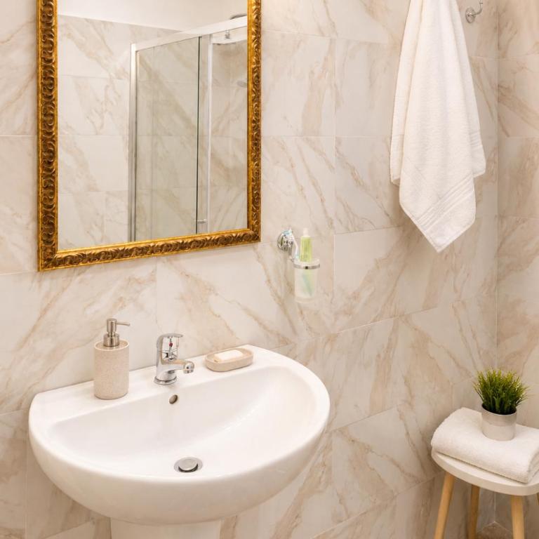 Dimora Quattro Cantoni - Rione Monti by RHR - Appartamento Superior - 10