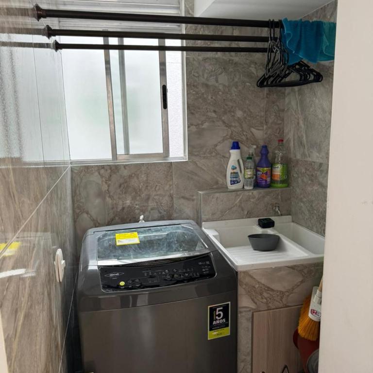 Apartamento moderno en Ibagué - Two-Bedroom Apartment - 8