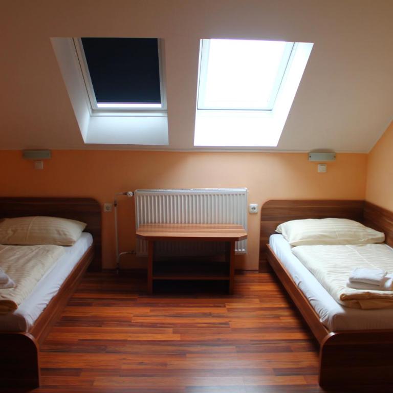 Lachtalhaus - Family Room - 3