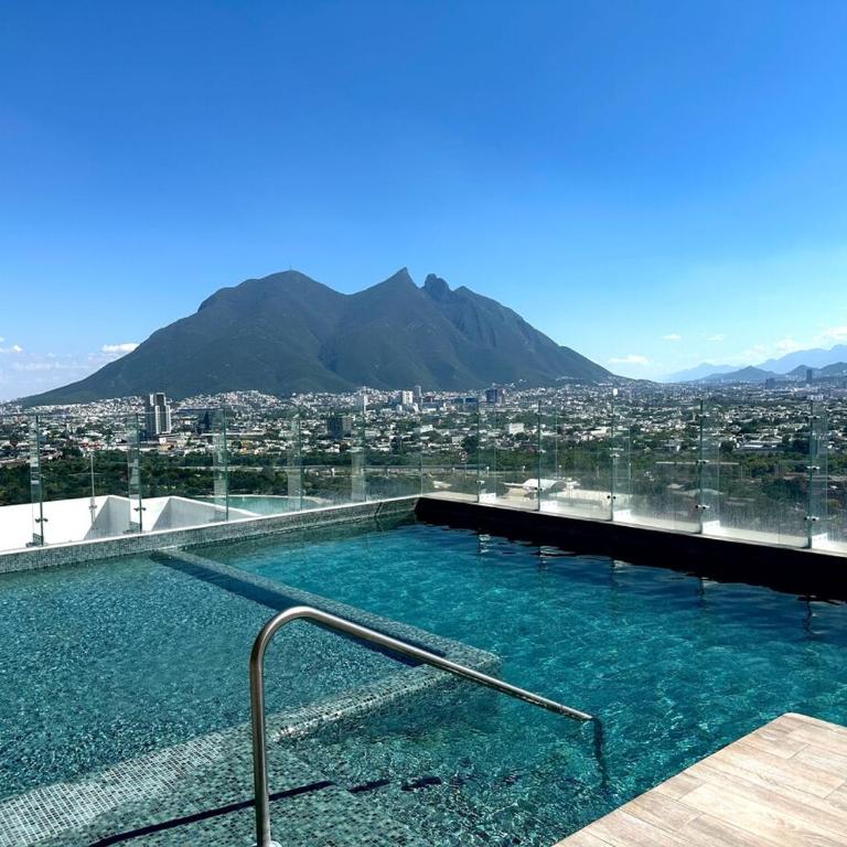 Departamento a minutos de Fundidora en Monterrey - Three-Bedroom Apartment - 13
