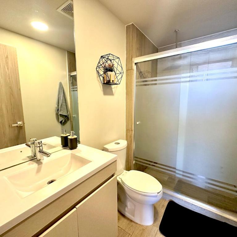 Departamento a minutos de Fundidora en Monterrey - Three-Bedroom Apartment - 16