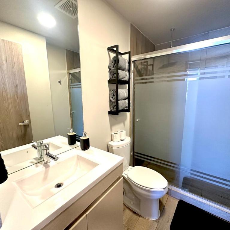 Departamento a minutos de Fundidora en Monterrey - Three-Bedroom Apartment - 11