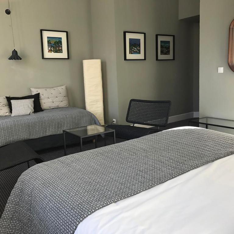 Hotel Spa Azteca Barcelonnette - Großes Dreibettzimmer - 2