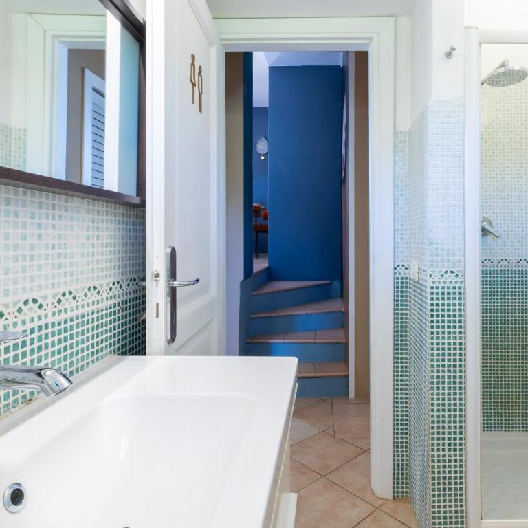 Bados APTs - One-Bedroom Apartment with Garden - 9
