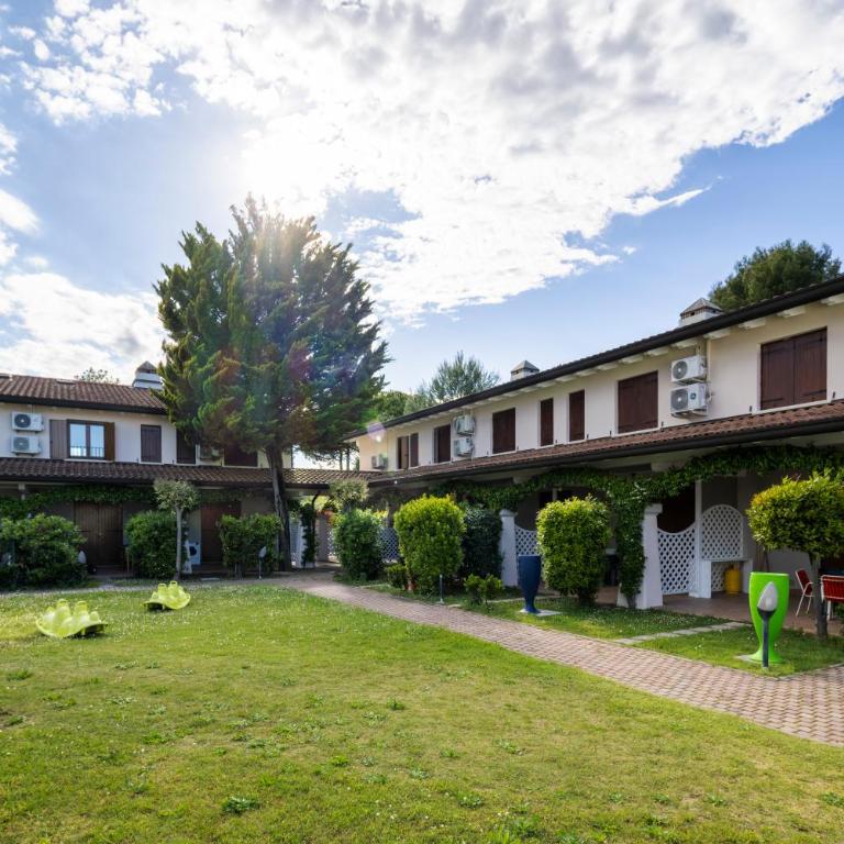 Residence Borgo Stella Marina - Appartamento su 2 Livelli con 2 Camere da Letto - 1